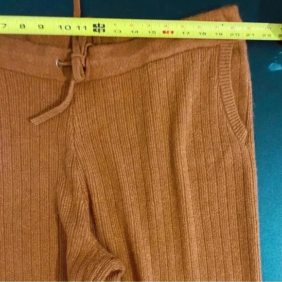 New DKNY Cashmere Blend Sweater Knit Pants Pull On Straight Leg Plus Size NWOT - Picture 7 of 10